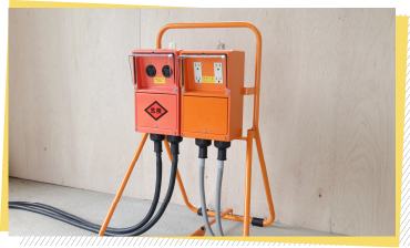 専用スタンドに設置した様子